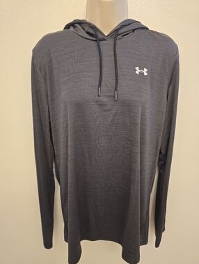 NWT Under Armour Ladies Dark Gray Lightweight  Long-Sleeve Velocity Hoodie